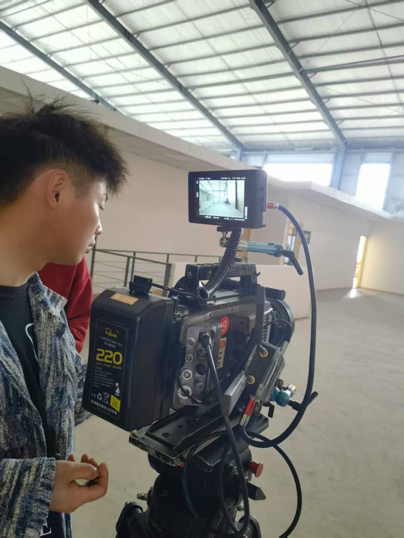 创新驱动，智领未来——道孚县TVC与广告片拍摄制作的创新实践